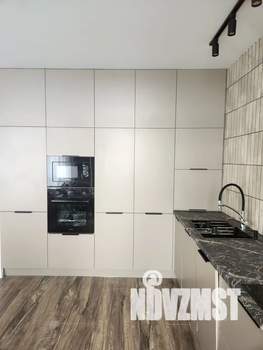 Студия квартира, посуточно, 45м2, 15/25 этаж