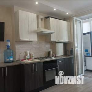 1-к квартира, посуточно, 41м2, 3/9 этаж