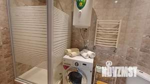 1-к квартира, посуточно, 38м2, 4/4 этаж