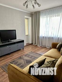 2-к квартира, посуточно, 50м2, 1/1 этаж