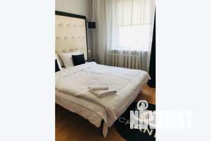 3-к квартира, посуточно, 79м2, 4/5 этаж