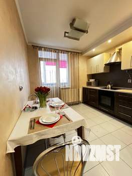 1-к квартира, посуточно, 42м2, 9/14 этаж