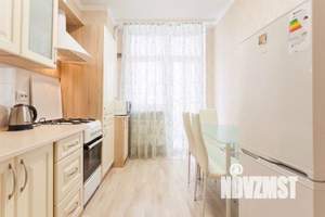 1-к квартира, посуточно, 43м2, 1/1 этаж