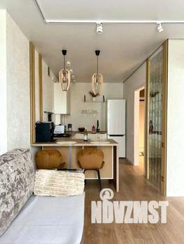 1-к квартира, посуточно, 43м2, 1/1 этаж