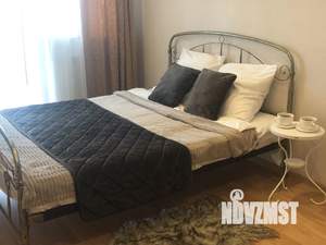 1-к квартира, посуточно, 37м2, 1/1 этаж