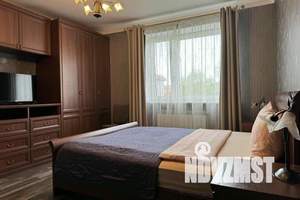 2-к квартира, посуточно, 64м2, 4/4 этаж