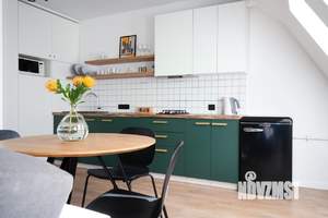 1-к квартира, посуточно, 57м2, 1/1 этаж