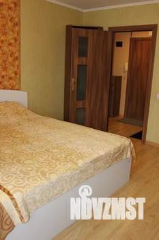 1-к квартира, посуточно, 44м2, 3/5 этаж