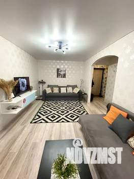 2-к квартира, посуточно, 46м2, 3/5 этаж