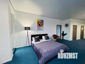 1-к квартира, посуточно, 72м2, 4/5 этаж