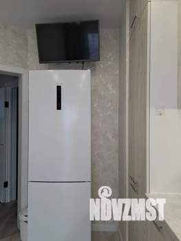 1-к квартира, посуточно, 44м2, 6/9 этаж