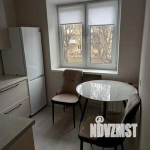 1-к квартира, посуточно, 32м2, 2/5 этаж