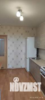 1-к квартира, посуточно, 42м2, 3/10 этаж