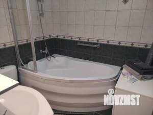 Студия квартира, посуточно, 41м2, 3/5 этаж