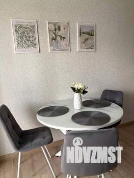 1-к квартира, посуточно, 60м2, 1/1 этаж