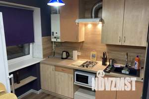 2-к квартира, посуточно, 40м2, 2/3 этаж