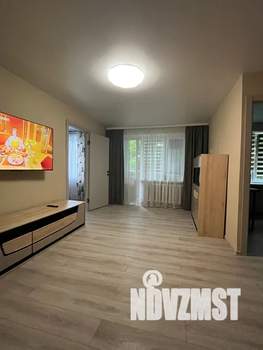 2-к квартира, посуточно, 45м2, 5/5 этаж