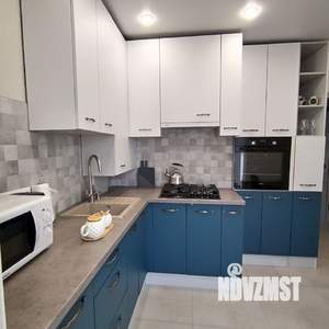 1-к квартира, посуточно, 39м2, 6/9 этаж