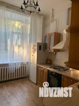 1-к квартира, посуточно, 40м2, 1/4 этаж
