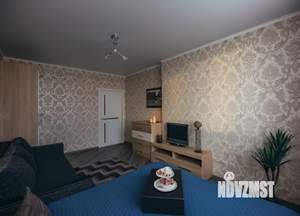 1-к квартира, посуточно, 42м2, 9/10 этаж