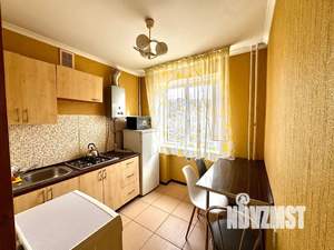 1-к квартира, посуточно, 30м2, 3/5 этаж