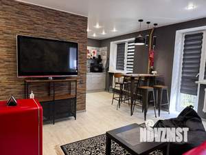 Студия квартира, посуточно, 46м2, 3/3 этаж