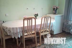 2-к квартира, посуточно, 80м2, 1/2 этаж