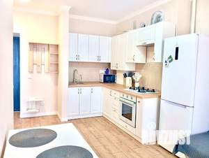 1-к квартира, посуточно, 36м2, 1/10 этаж