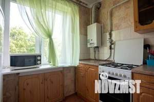 1-к квартира, посуточно, 35м2, 4/5 этаж