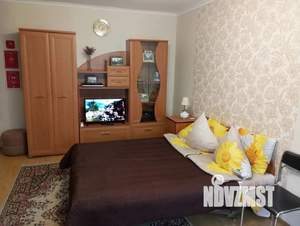 1-к квартира, посуточно, 33м2, 2/4 этаж