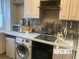 2-к квартира, посуточно, 40м2, 4/5 этаж