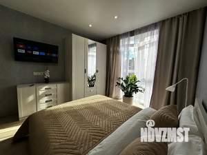 1-к квартира, посуточно, 40м2, 8/10 этаж