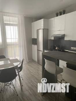 1-к квартира, посуточно, 45м2, 8/10 этаж