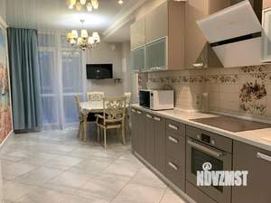2-к квартира, на длительный срок, 80м2, 4/14 этаж