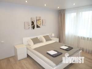 1-к квартира, посуточно, 38м2, 4/9 этаж