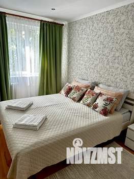 2-к квартира, посуточно, 46м2, 2/5 этаж