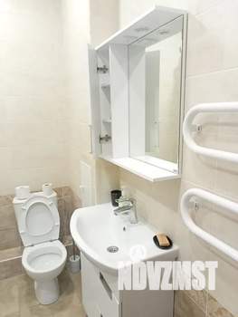 1-к квартира, посуточно, 40м2, 9/9 этаж