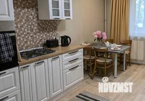 2-к квартира, посуточно, 68м2, 1/1 этаж