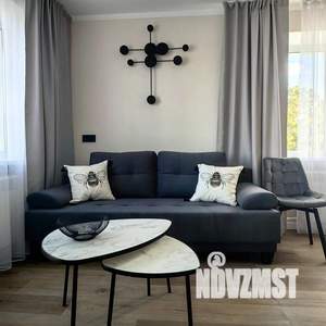 1-к квартира, посуточно, 32м2, 1/1 этаж