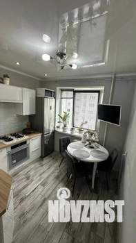 2-к квартира, посуточно, 53м2, 1/1 этаж