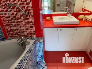 Студия квартира, посуточно, 35м2, 3/10 этаж