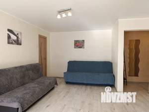 2-к квартира, посуточно, 50м2, 2/4 этаж