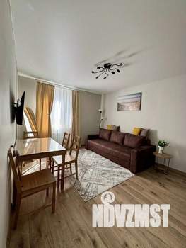 2-к квартира, посуточно, 40м2, 1/1 этаж