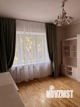 3-к квартира, на длительный срок, 120м2, 2/5 этаж