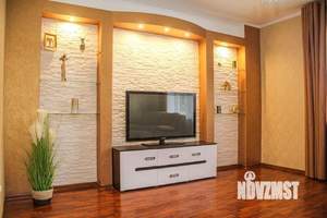 2-к квартира, посуточно, 65м2, 1/1 этаж