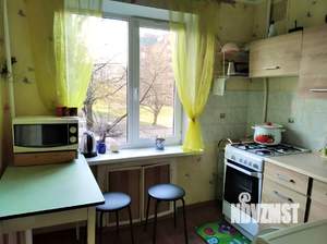 3-к квартира, на длительный срок, 63м2, 2/5 этаж