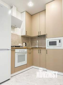 1-к квартира, посуточно, 39м2, 7/9 этаж