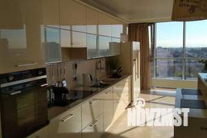 2-к квартира, посуточно, 135м2, 12/19 этаж