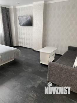 1-к квартира, посуточно, 37м2, 4/8 этаж