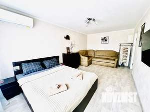 1-к квартира, посуточно, 38м2, 4/5 этаж